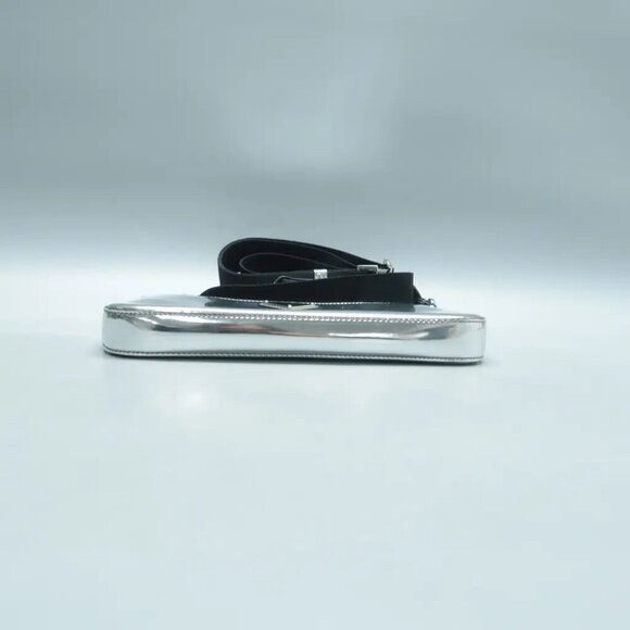 100% Authentic Prada Silver W/P Patent Leather Shoulder Bag 1410-102924 - Picture 4 of 12